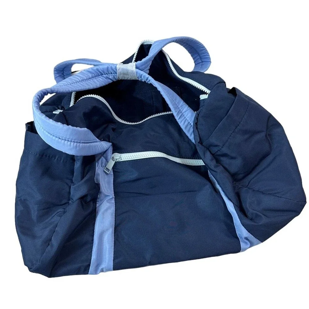 NWT J. Crew Factory Nylon Weekend Duffel Bag Blue Adjustable Strap BJ915 OS - Picture 5 of 9